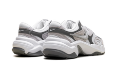 AL8 WMNS "Smoke Grey Metallic Silver" FJ3794 101