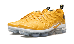 AIR VAPORMAX PLUS OMEN WMNS DO5874 700