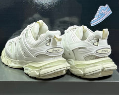 Track White