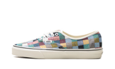 Authentic "Woven Checkers" VN0A38EM011
