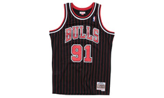 NBA Dennis Rodman Swingman Alternate Jersey "1995 Chicago Bulls - Black" SMJYGS18150 CBUBLCK95DRD