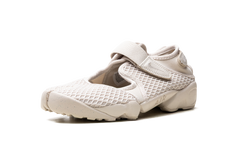 Air Rift Lace WMNS"Light Orewood Brown" HM8288 100