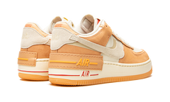 AIR FORCE 1 SHADO MNS WMNS"Sisterhood - Cashmere" DM8157 700