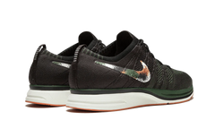 Flyknit Trainer "Velvet Brown" AH8396 202