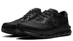 Running Cloudzone Kith Black