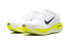 Vomero Plus "White Barely Volt Black" HV8150 120