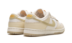 Dunk Low WMNS"Team Gold" FZ2552 100