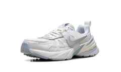 V2K Run WMNS"Platinum Tint Summit White Light Smoke Grey" FD0736 009