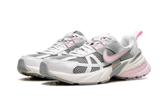 V2K Run WMNS"Pink Foam" HQ4046 001
